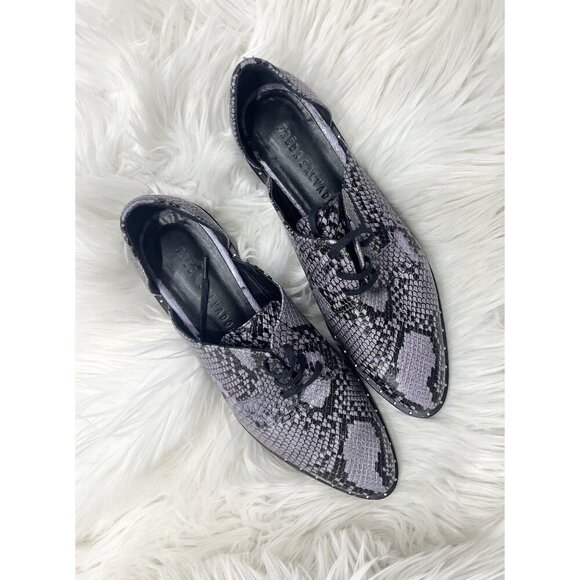 Freda Salvador Wit Reptile D'Orsay Oxfords 9 - Picture 1 of 5